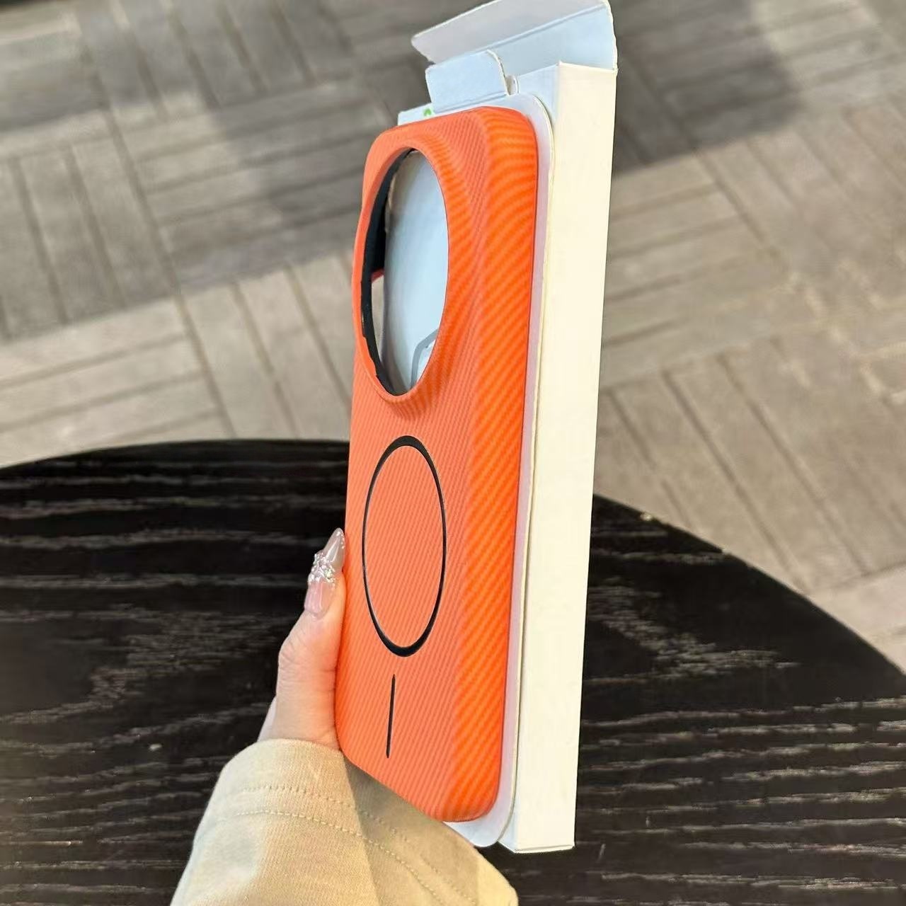 Ultra Thin Carbon Fiber Plasti - đánh giá và giá Photography Xiaomi 17 Ultra