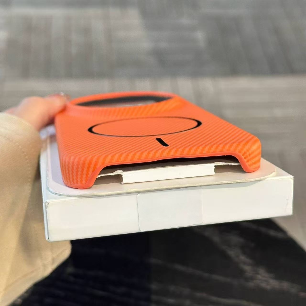 Ultra Thin Carbon Fiber Plasti - đánh giá và giá Photography Xiaomi 17 Ultra